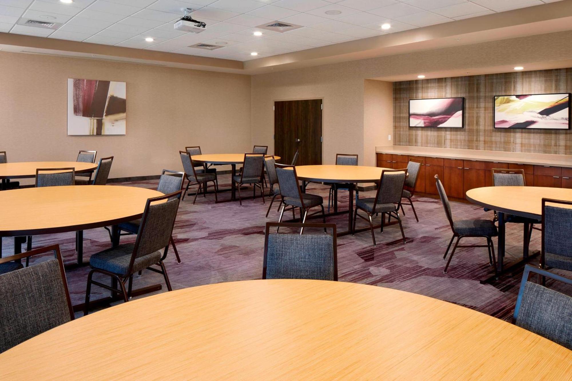 Courtyard By Marriott Houston Intercontinental Airport Hotel Exterior photo